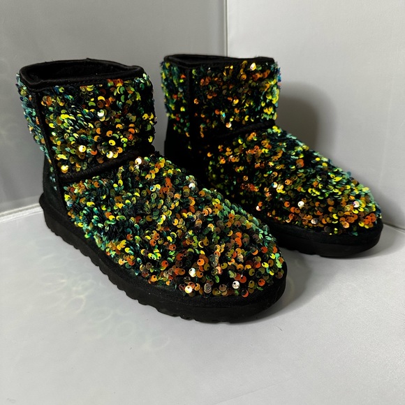 UGG SEQUENCE BOOTS - Picture 5 of 11